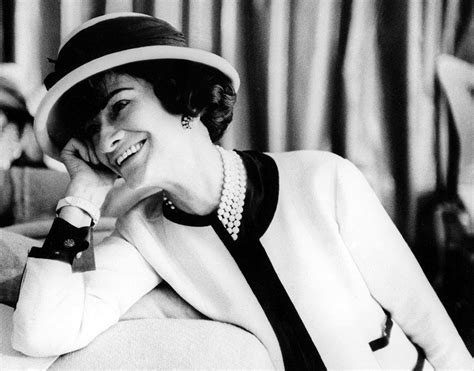 coco chanel 1915|how coco chanel changed fashion.